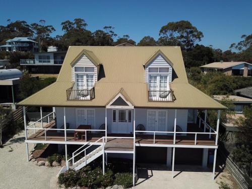 Фотография гостевого дома Monterey Bay of Fires