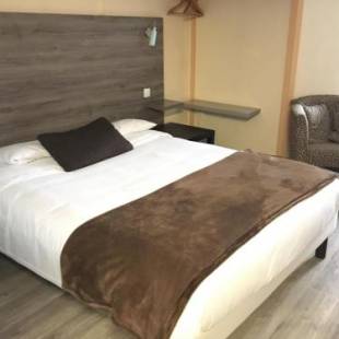 Фотографии гостиницы
Aix Hotel