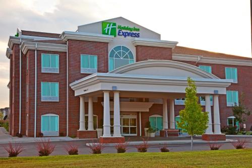 Фотография гостиницы Holiday Inn Express & Suites Lexington Downtown Area-Keeneland, an IHG Hotel