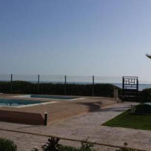 Фотографии гостевого дома 
            Beach Front Luxury Living Apartment