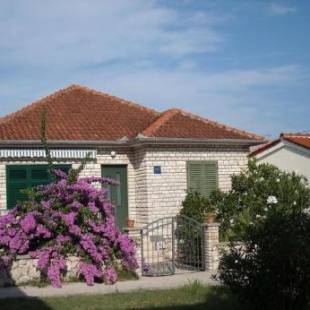 Фотографии гостевого дома
Holiday home Jaroje- 80m from beach