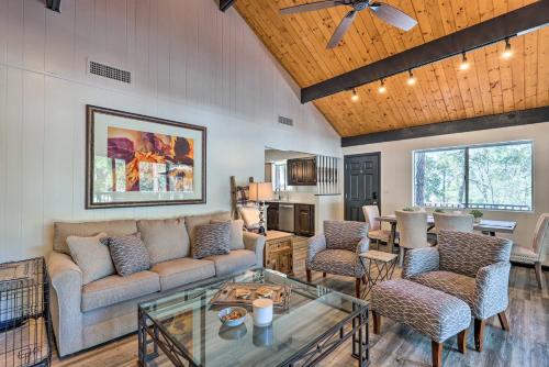 Фотография гостевого дома Rustic-Chic Prescott Cabin with Deck in Wooded Area!