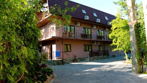 Фотография базы отдыха Нефтяник