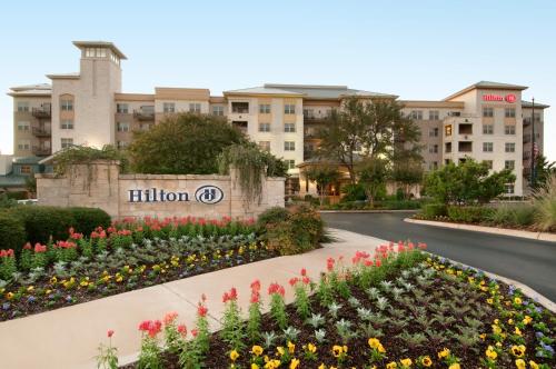 Фотография гостиницы Hilton San Antonio Hill Country