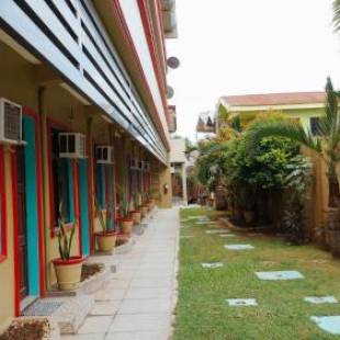 Фотографии гостиницы
RedDoorz @ Bankal Lapulapu