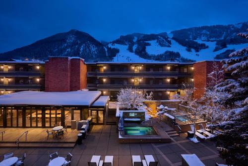 Фотография гостиницы Aspen Square Condominium Hotel