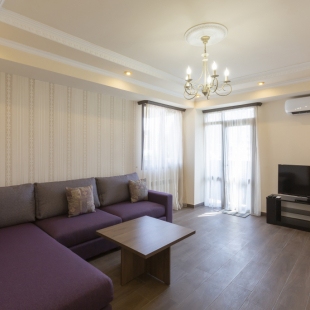 Фотография квартиры Апартаменты Umba Apartment N3 - балкон и вид на гору Арарат