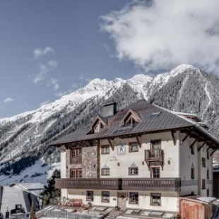 Фотография гостиницы Hotel Garni Caroline