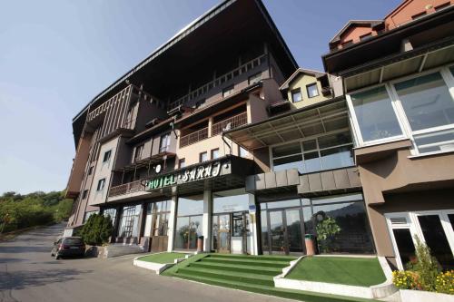 Фотография гостиницы Hotel Saraj