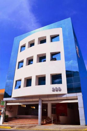 Фотография гостиницы Hotel Marllou