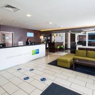 Фотографии гостиницы
Holiday Inn Express Cambridge Duxford M11 Jct 10, an IHG Hotel