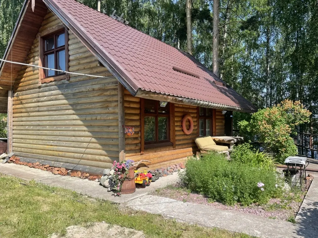 Фотография Коттеджа Пятиместный коттедж Сандал 1