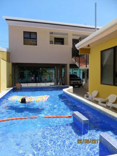 Фотография гостиницы Hotel Cabinas Midey