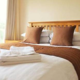 Фотографии гостиницы
Roydon Marina Village Hotel