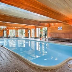 Фотография гостевого дома Silverthorne Condo Patio, Mtn Views, Pool Access!