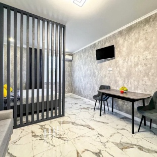 Фотография квартиры Квартира Уютная студия с балконом в новом доме Крымск Хоум