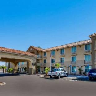 Фотографии гостиницы
Comfort Inn & Suites El Centro I-8