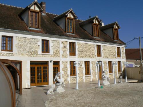 Фотография мини отеля Le Manoir des Chapelles