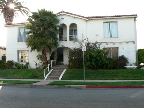 Фотография мини отеля Wilshire Orange Hotel