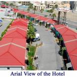 Фотография гостиницы Tropicana Hotel