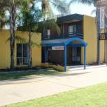 Фотография мотеля Mid City Plantation Motel