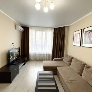 Фотография квартиры Квартира двухкомнатная Orenroom56