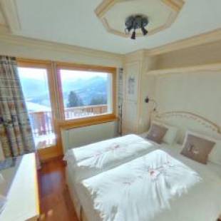 Фотографии мини отеля
Les Petits Mélèzes