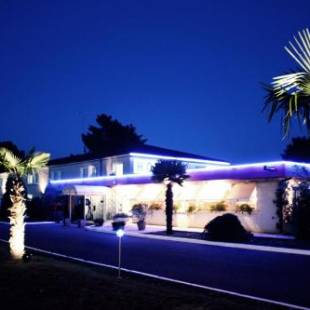 Фотографии гостиницы
Citotel Hôtel Le Capricorne