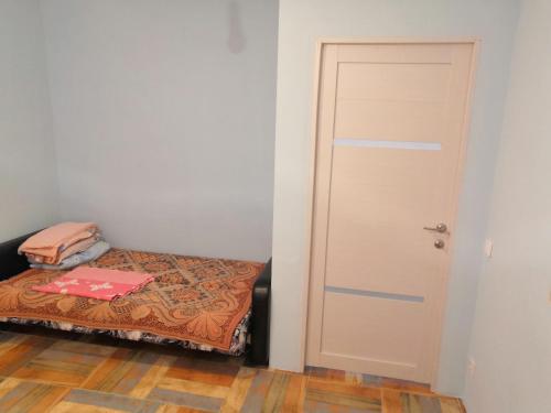 Фотографии гостевого дома
Спи у нас