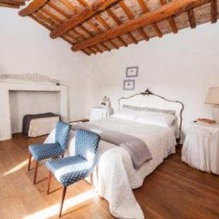 Фотографии мини отеля
Le Bumbarelle