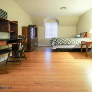 Фотографии мини отеля
Town Plot Waterbury