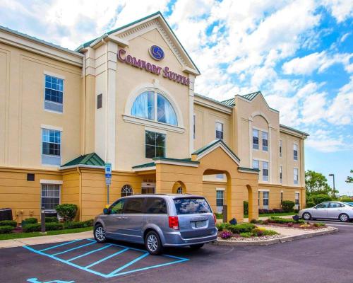 Фотография гостиницы Comfort Suites East Brunswick
