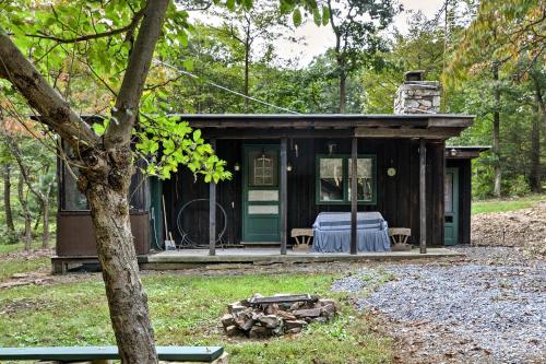 Фотографии гостевого дома 
            Bedford Cabin - Perfect for Hunting and Fishing