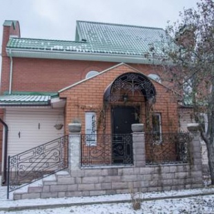 Фотография гостевого дома Монастырская стена