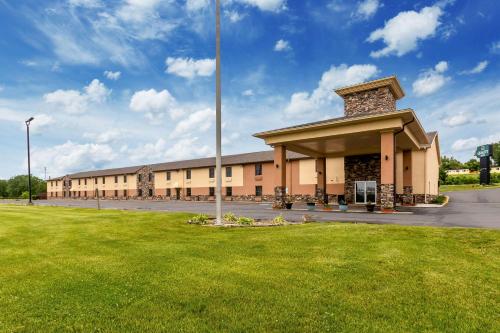 Фотография гостиницы Quality Inn Newton