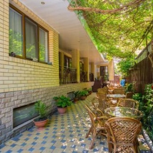 Фотография гостевого дома Семья