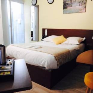 Фотографии гостиницы
Massilia hôtel