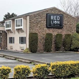 Фотографии гостиницы 
            Red Lion Inn & Suites Vancouver