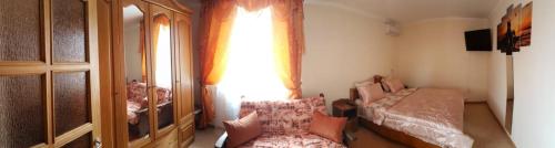 Фотографии гостевого дома
2-х этажный коттедж у моря