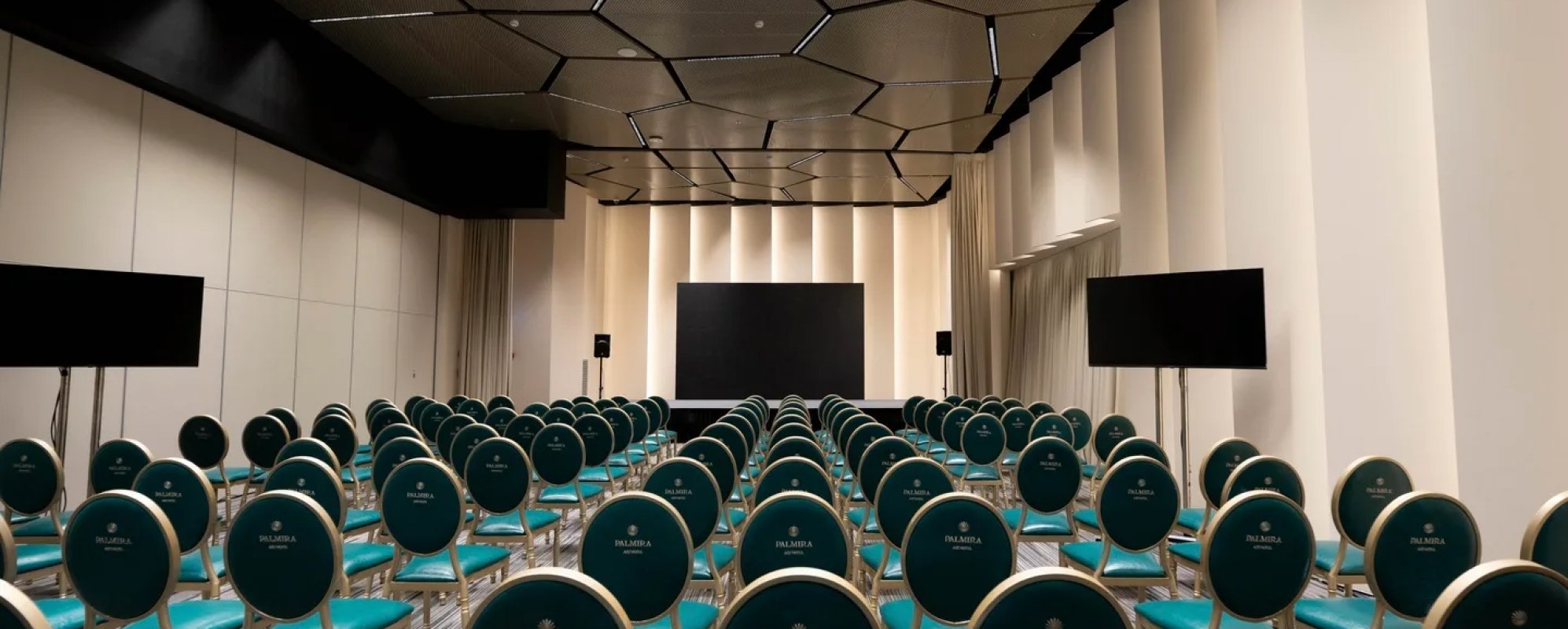 Фотографии конференц-зала ART 3