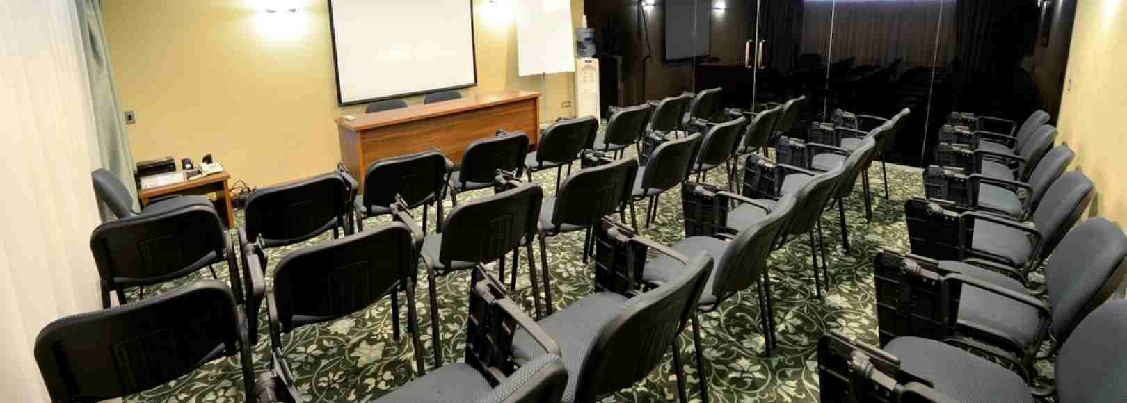 Фотография конференц-зала Академический