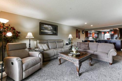 Фотография апарт отеля Luxury Condos at Thousand Hills - Branson -Beautifully Remodeled