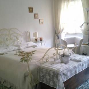 Фотографии мини отеля
B&B Casa Delle Rose