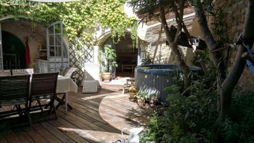 Фотография гостевого дома La Maison aux Oiseaux