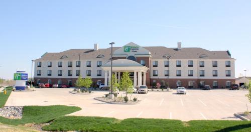 Фотография гостиницы Holiday Inn Express and Suites Lafayette East, an IHG Hotel