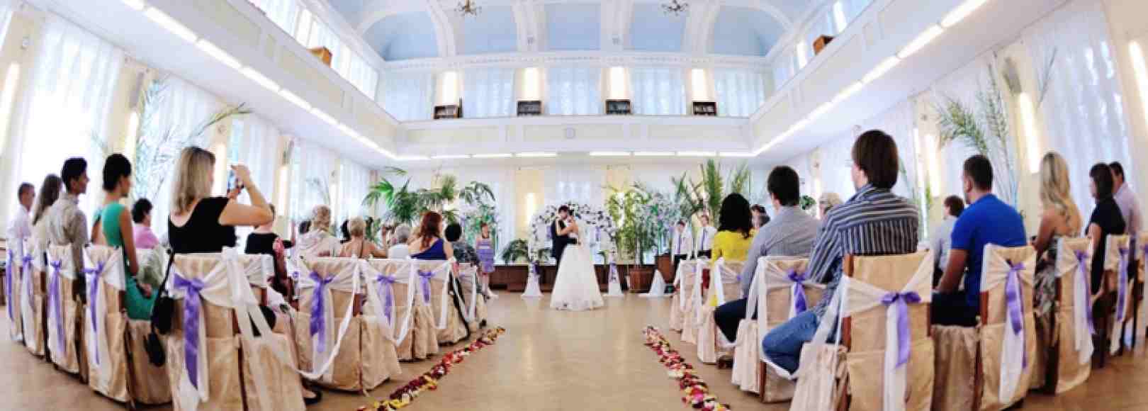 Фотография конференц-зала Большой читальный зал Библиотеки имени А. И. Герцена