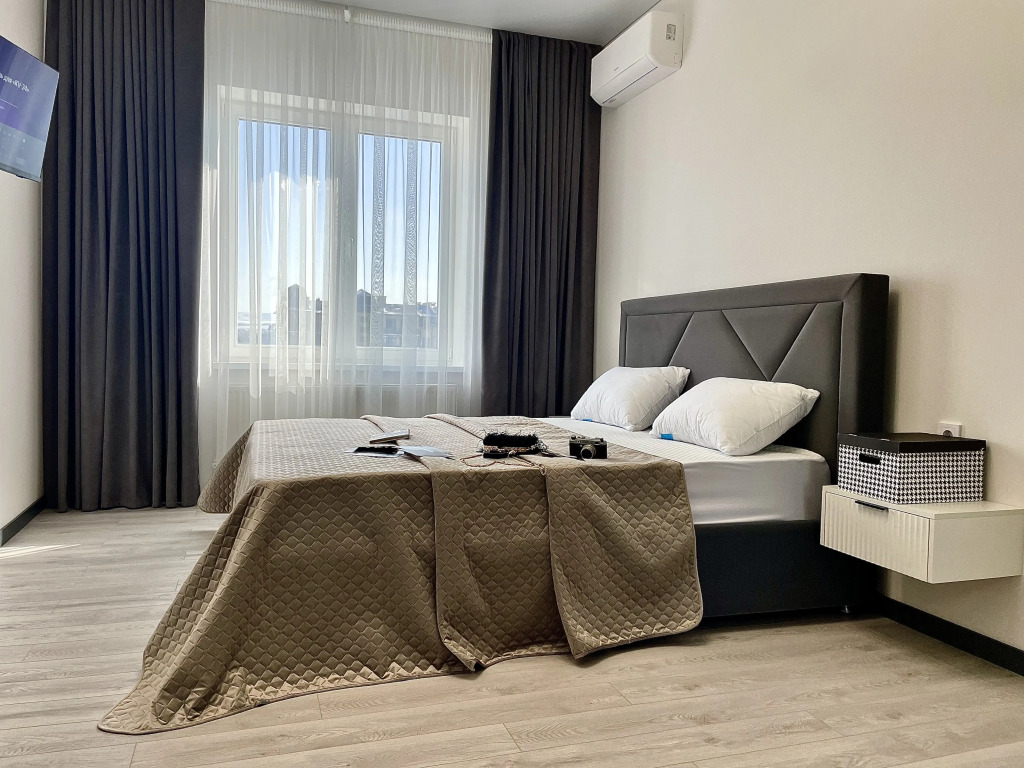 Фотография квартиры Квартира Двухкомнатный Лофт с Панорамным Видом на Курортный Парк