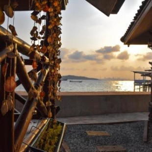 Фотография гостиницы Homebeach Resort เกาะล้าน