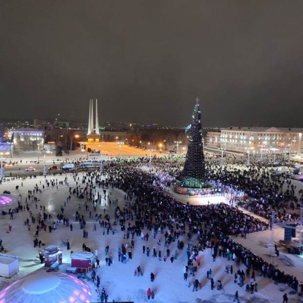 Фотографии квартиры 
            Апартаменты в самом центре Витебска с шикарным панорамным видом на площадь Победы