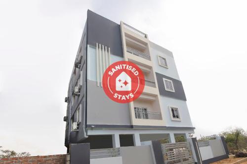 Фотография гостиницы Vaccinated Staff - OYO 70452 Rk Hospitality